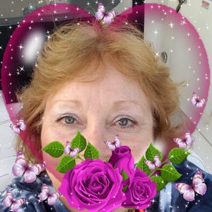 Meet your Posher, Evelyn